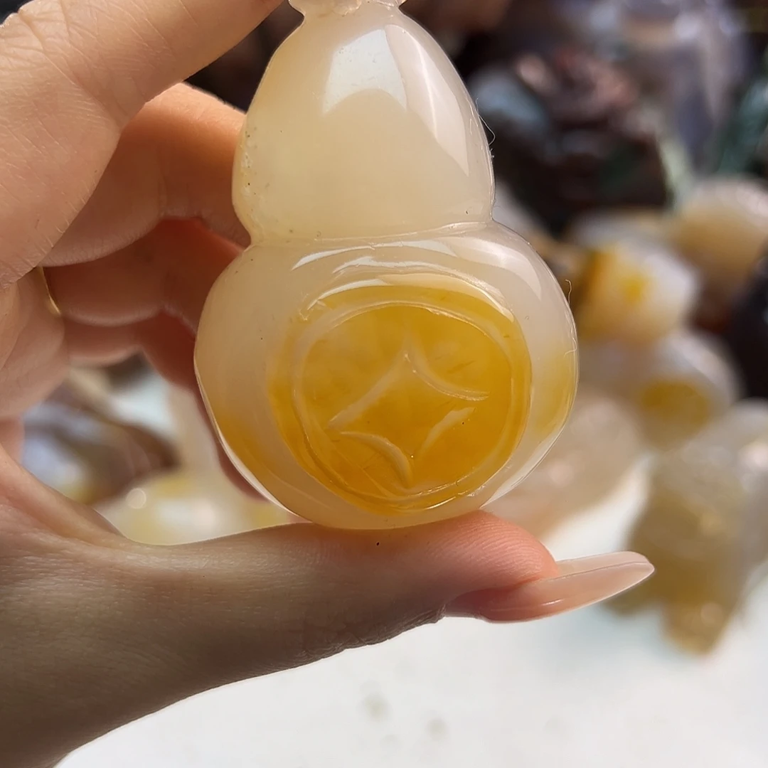 玛瑙/玉髓合金颈饰