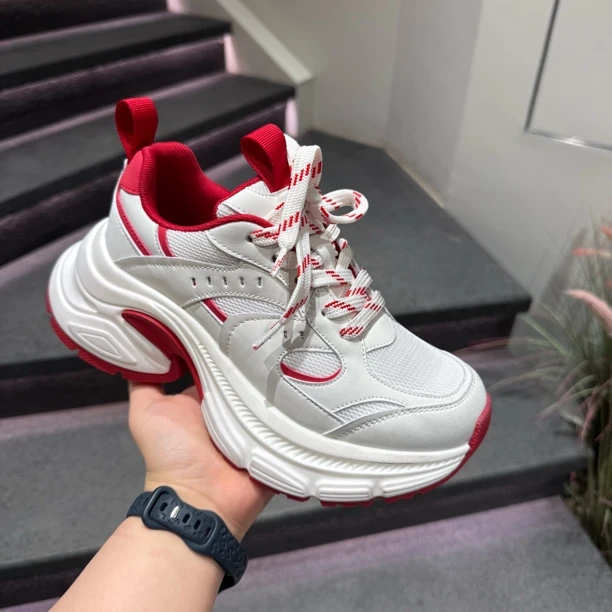 白鹿同款新年红老爹鞋352