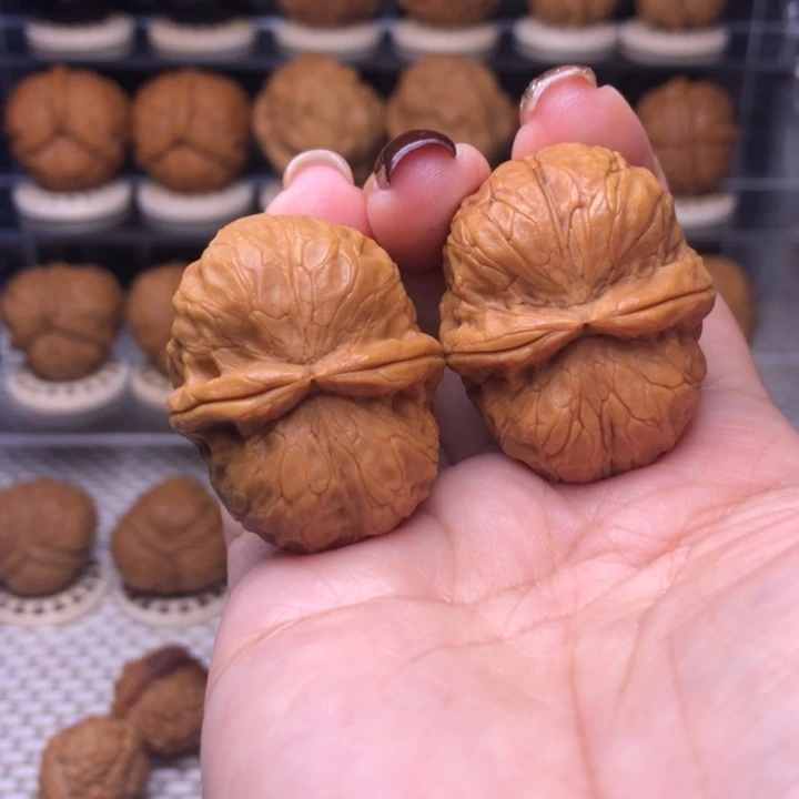 文玩核桃把件52号小坦克37尺