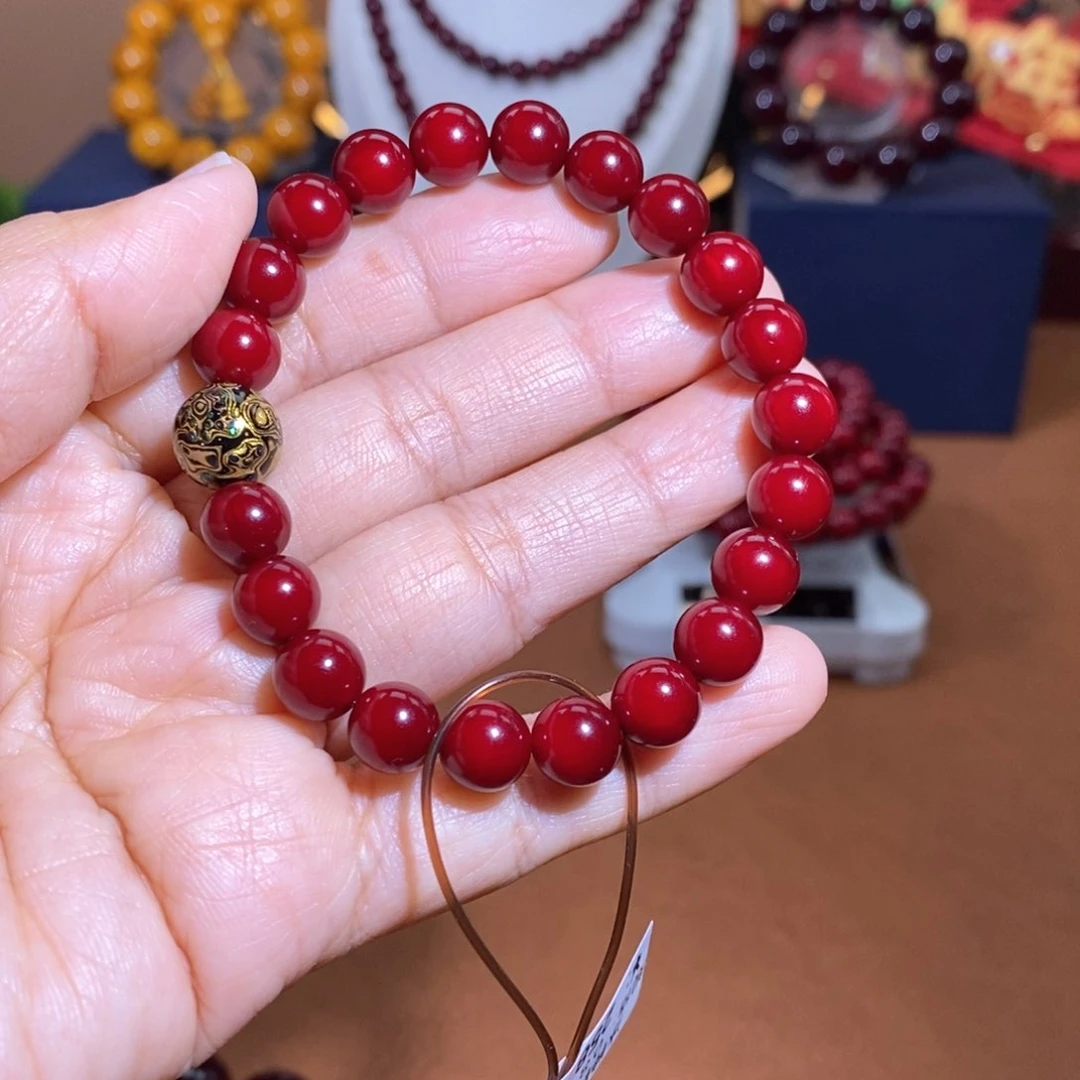 贝壳杉帝王血龙木0.8冰料天花板