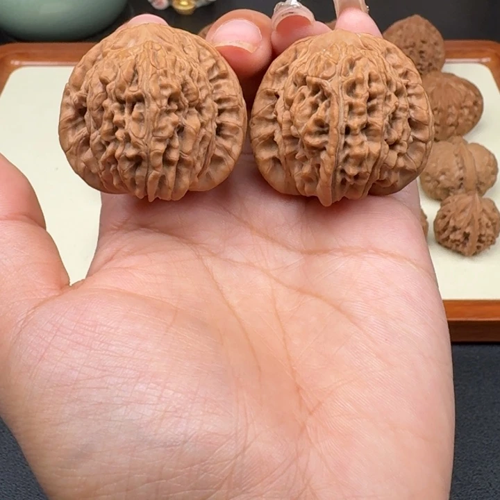 文玩核桃把件全品四座楼40