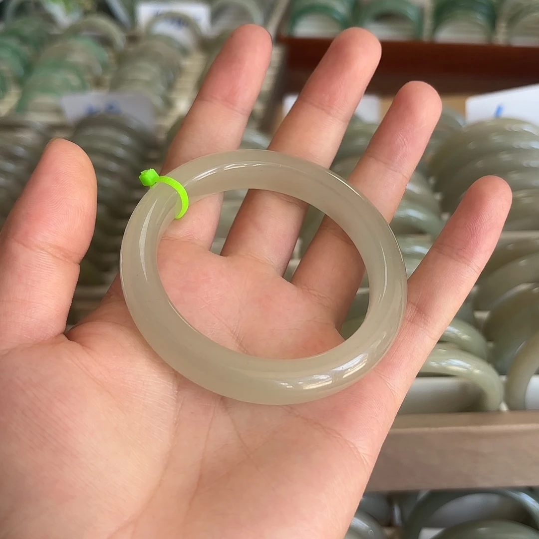 东陵石手镯未镶嵌买****券