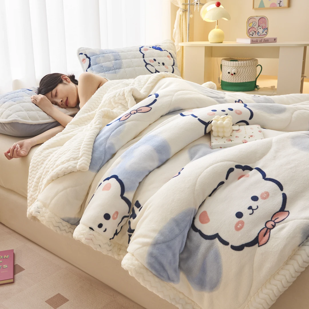 加厚三层夹棉牛奶绒毛毯办公室午休毯披肩毯家用床毯绒毯沙发盖毯