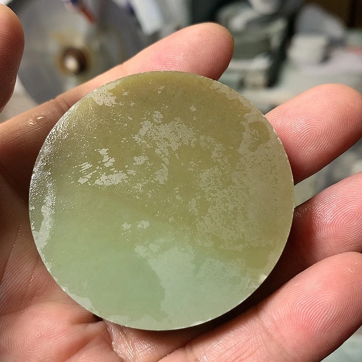 颈饰未镶嵌和田玉（糖玉）鹏**里