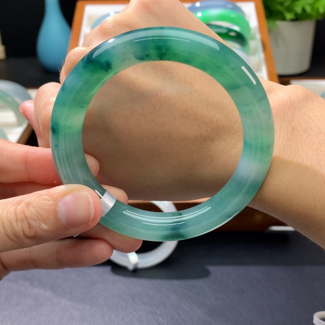 翡翠未镶嵌手镯闪购 23