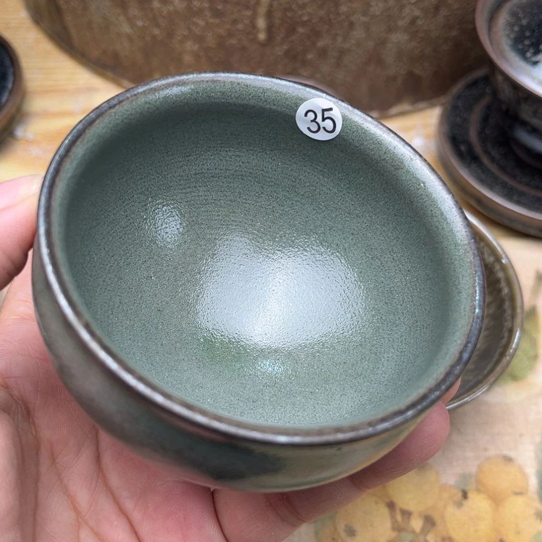 茶盏义兴龙窑坚持真柴烧