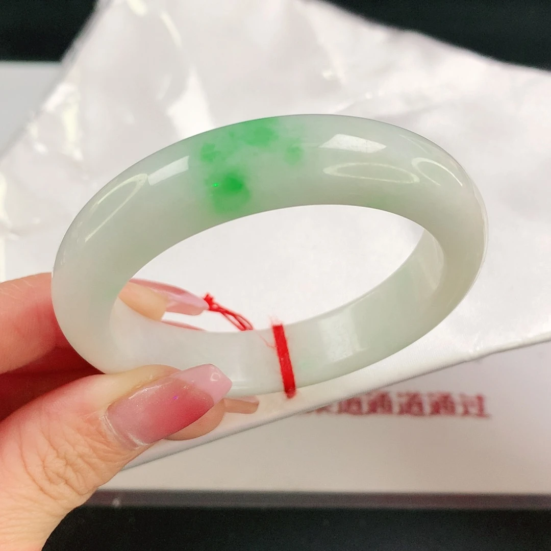 翡翠手镯未镶嵌ฅ****139翡翠