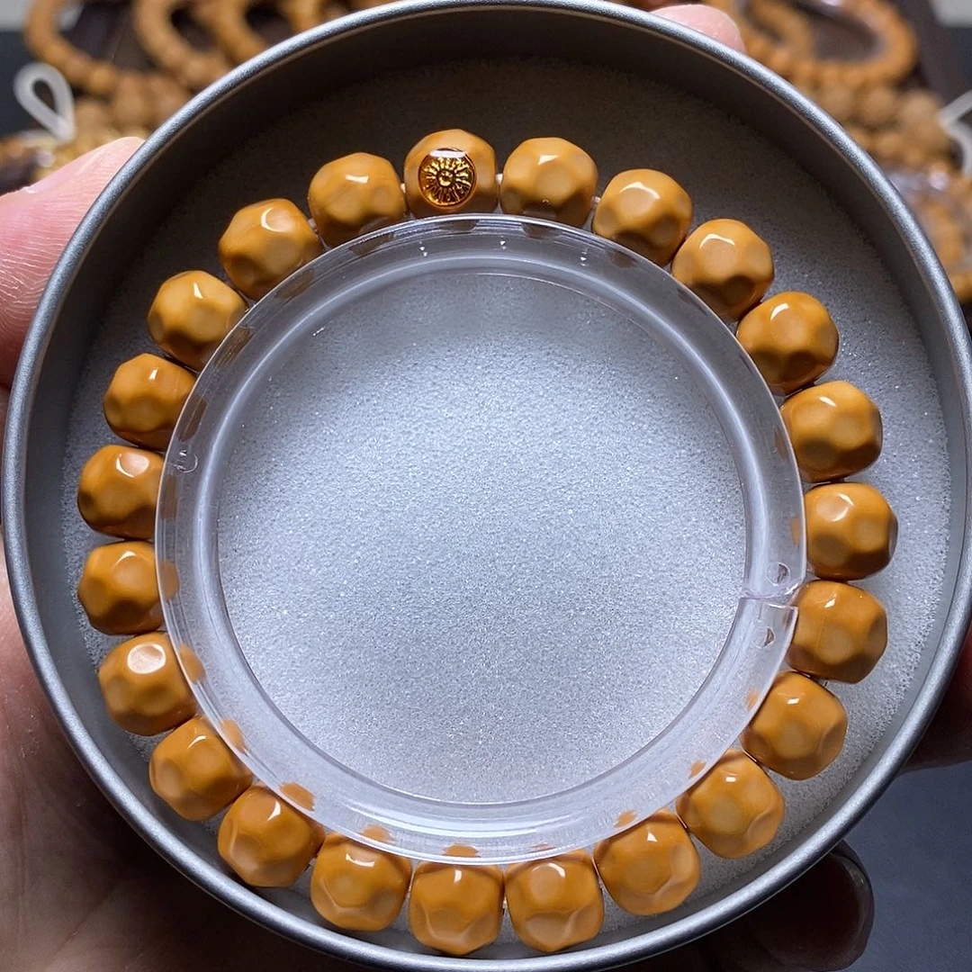 猴头核桃手串金标奶酪尺寸10左右全品88号