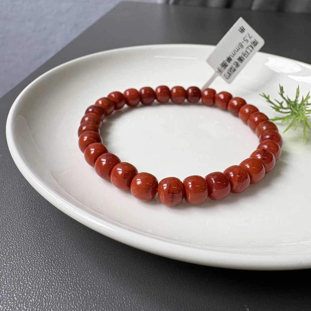 约7.5-8mm南红玛瑙老型单圈手串