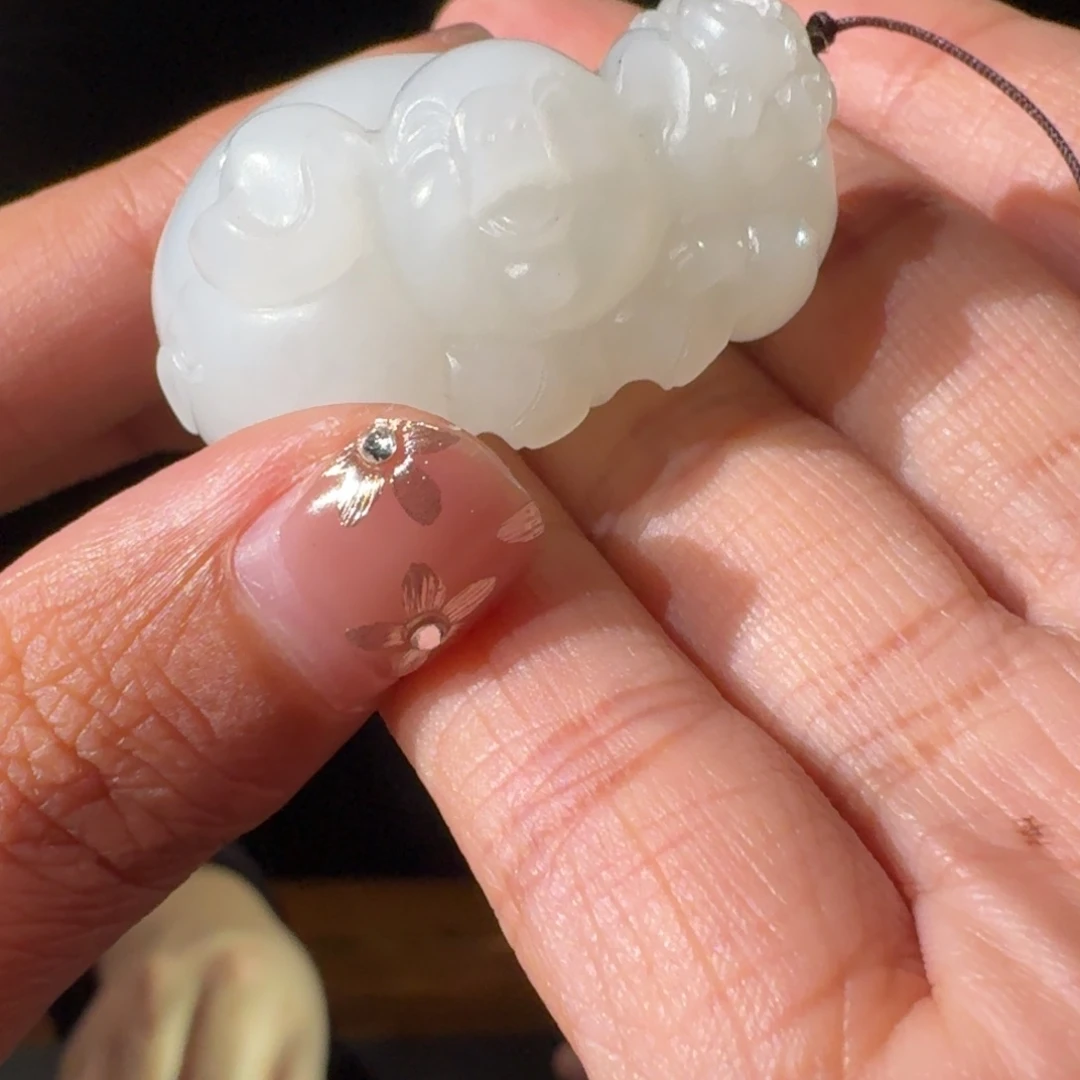 和田玉吊坠未镶嵌