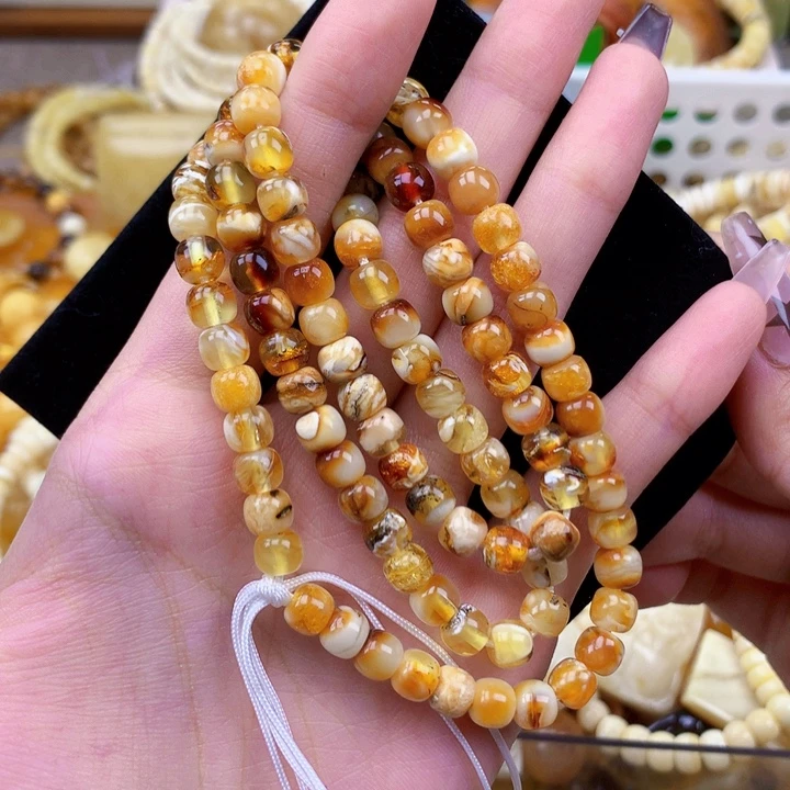 琥珀未镶嵌珠宝奇石6.6