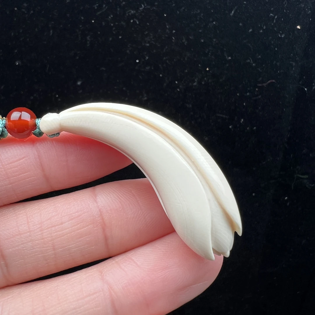 X7495天然猛犸牙玉兰花42x12mm支持鉴定假一赔四