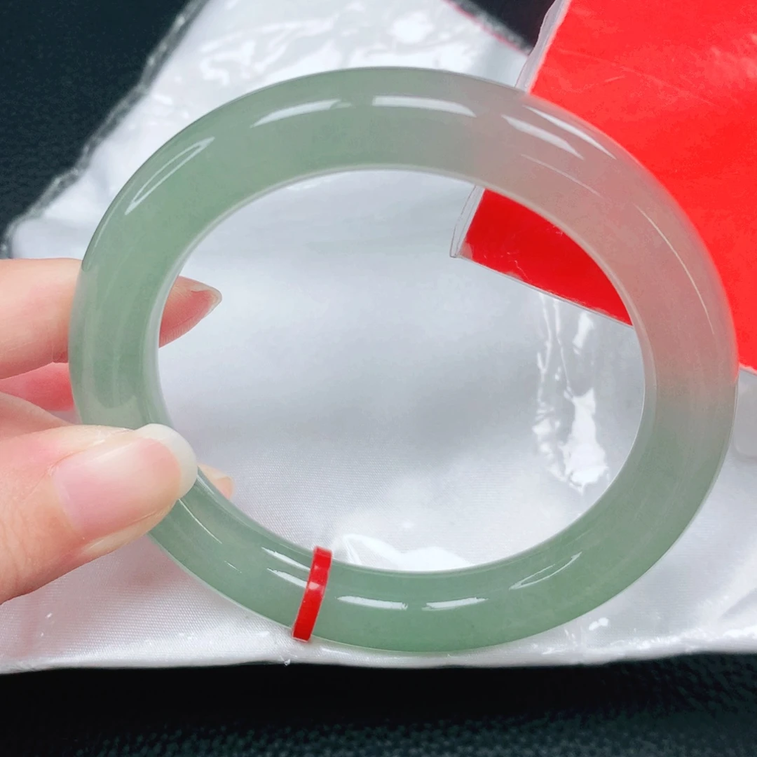 翡翠未镶嵌手镯59圈