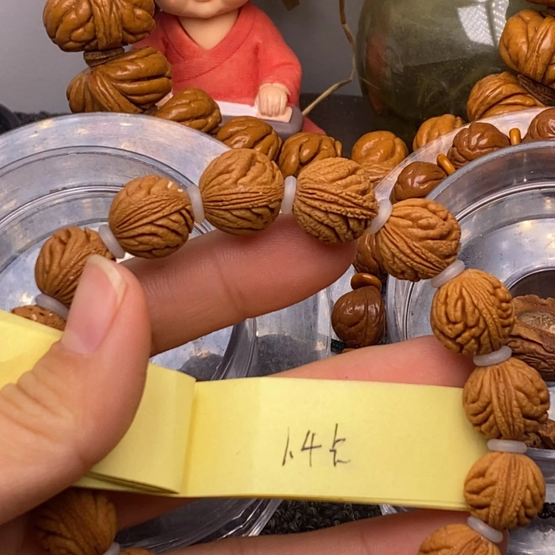 秦岭山脉龙纹桃核 16