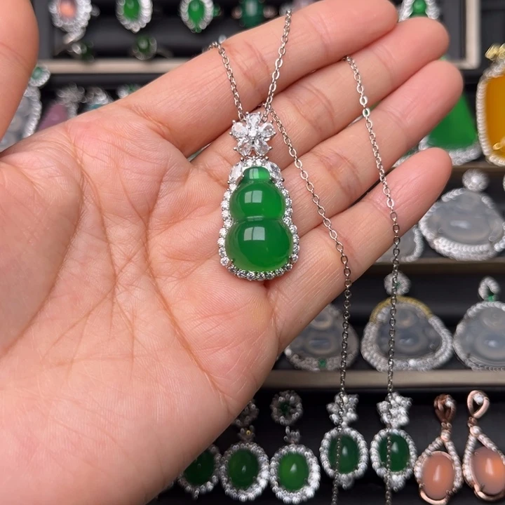 玛瑙/玉髓合金颈饰