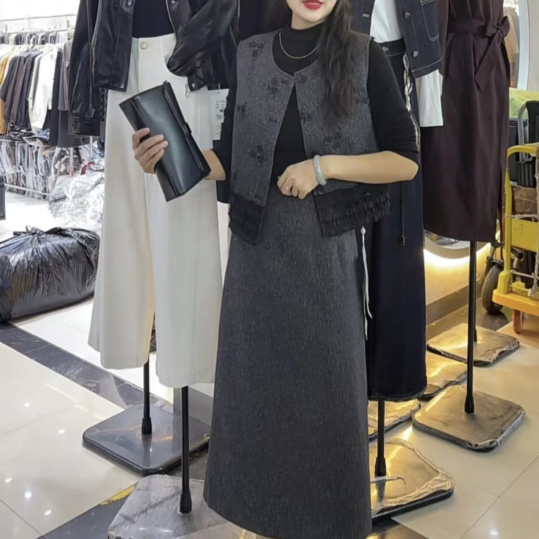 2025秋款时尚套裙5576