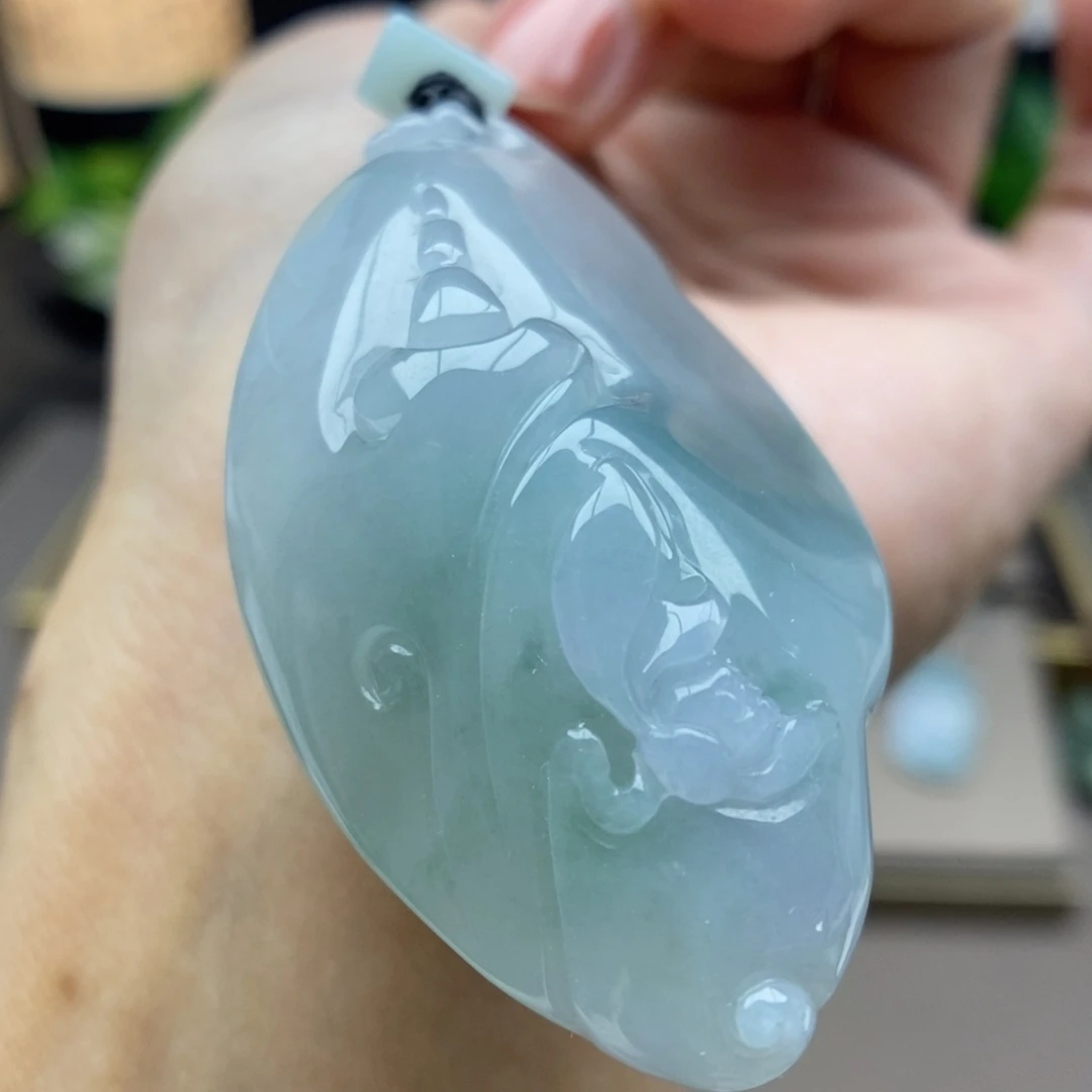 翡翠未镶嵌颈饰吊坠67