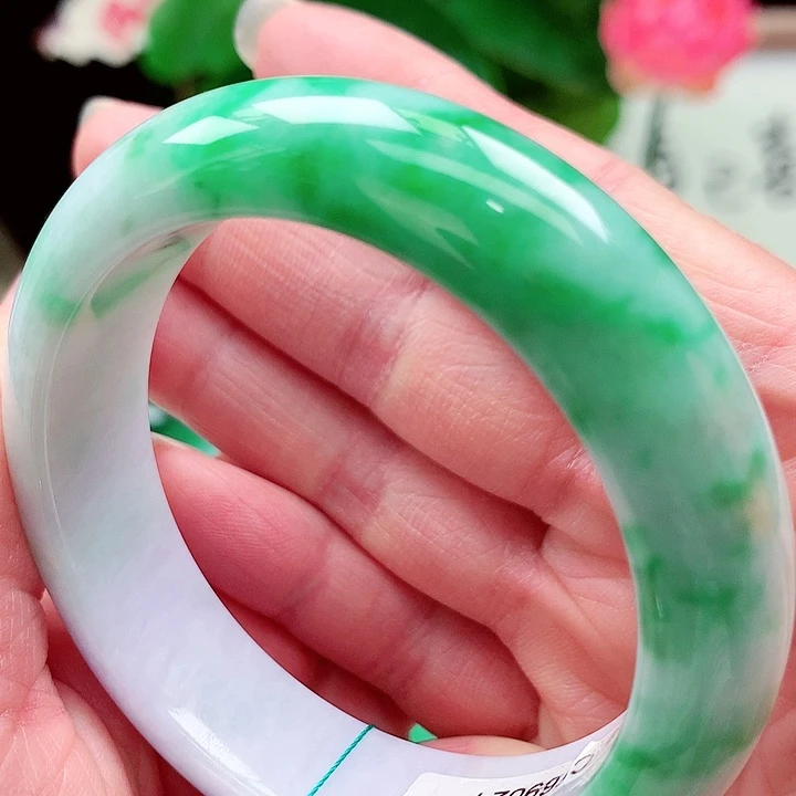 翡翠未镶嵌手镯天然翡翠手镯