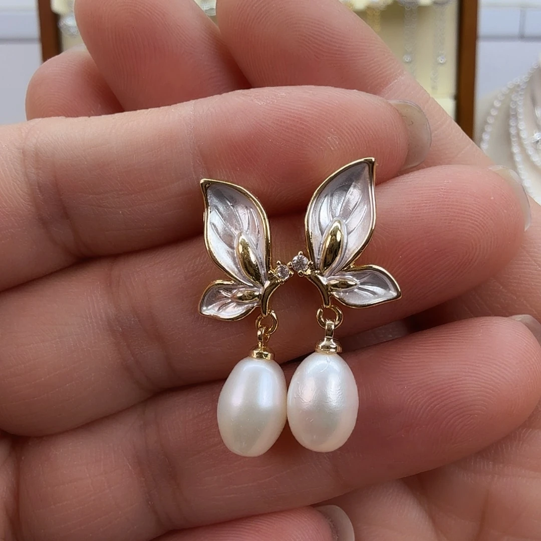 淡水珍珠耳饰未镶嵌