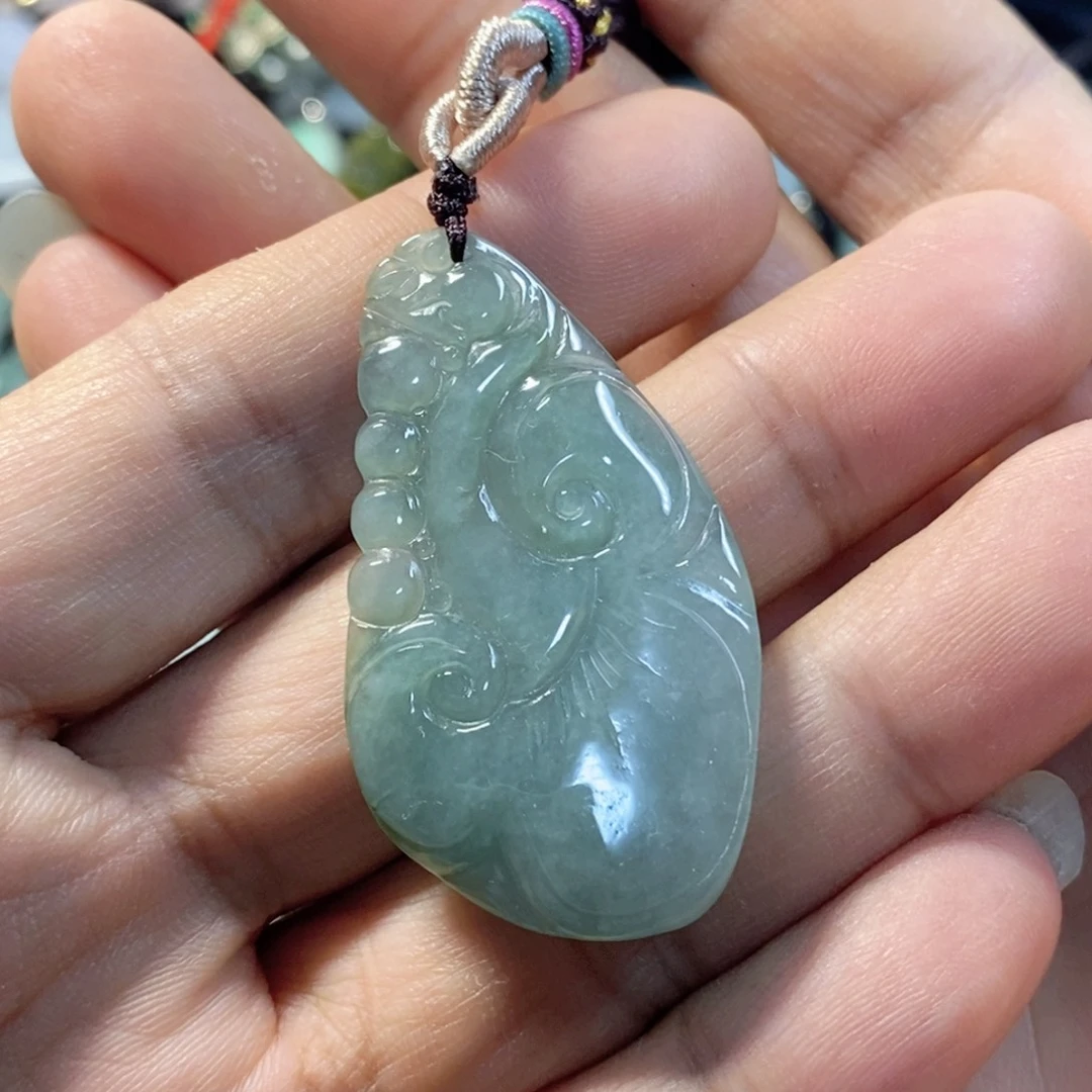 翡翠未镶嵌颈饰缅甸翡翠A货如意