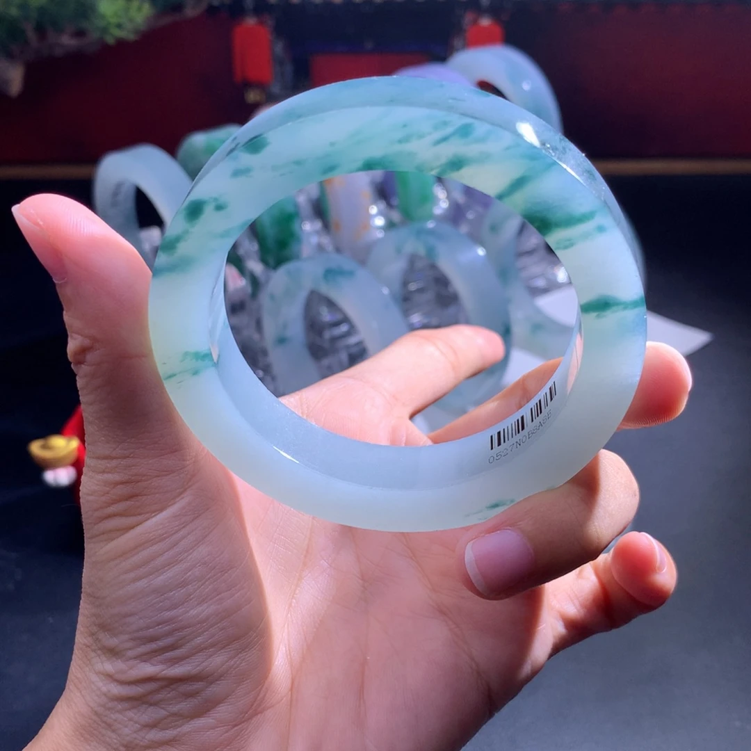 定制翡翠手镯未镶嵌