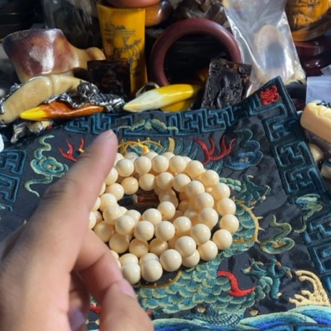 瓷片寻呼台的人也太少见啦