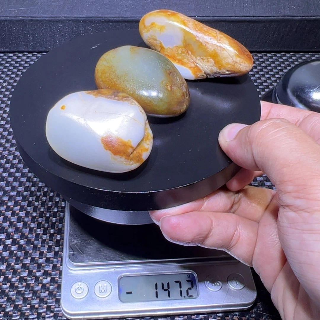 吊坠(不含链)未镶嵌和田玉（子料）187