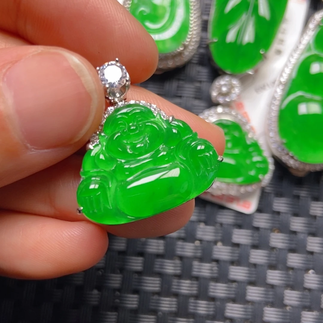 翡翠银S925镶嵌颈饰佛公吊坠