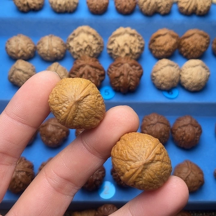 把件文玩核桃光头强