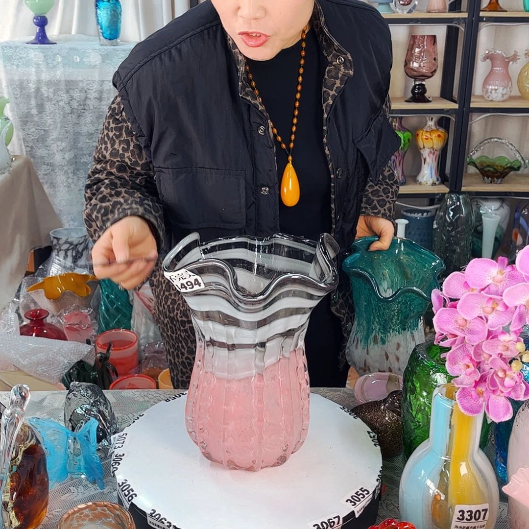 3494 家悦琉璃工艺品不完美