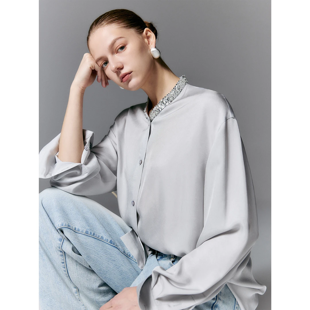 玖着'梦若芳华'100醋酸斜纹缎光垂坠爽滑闪耀珠钻装饰领宽松衬衫