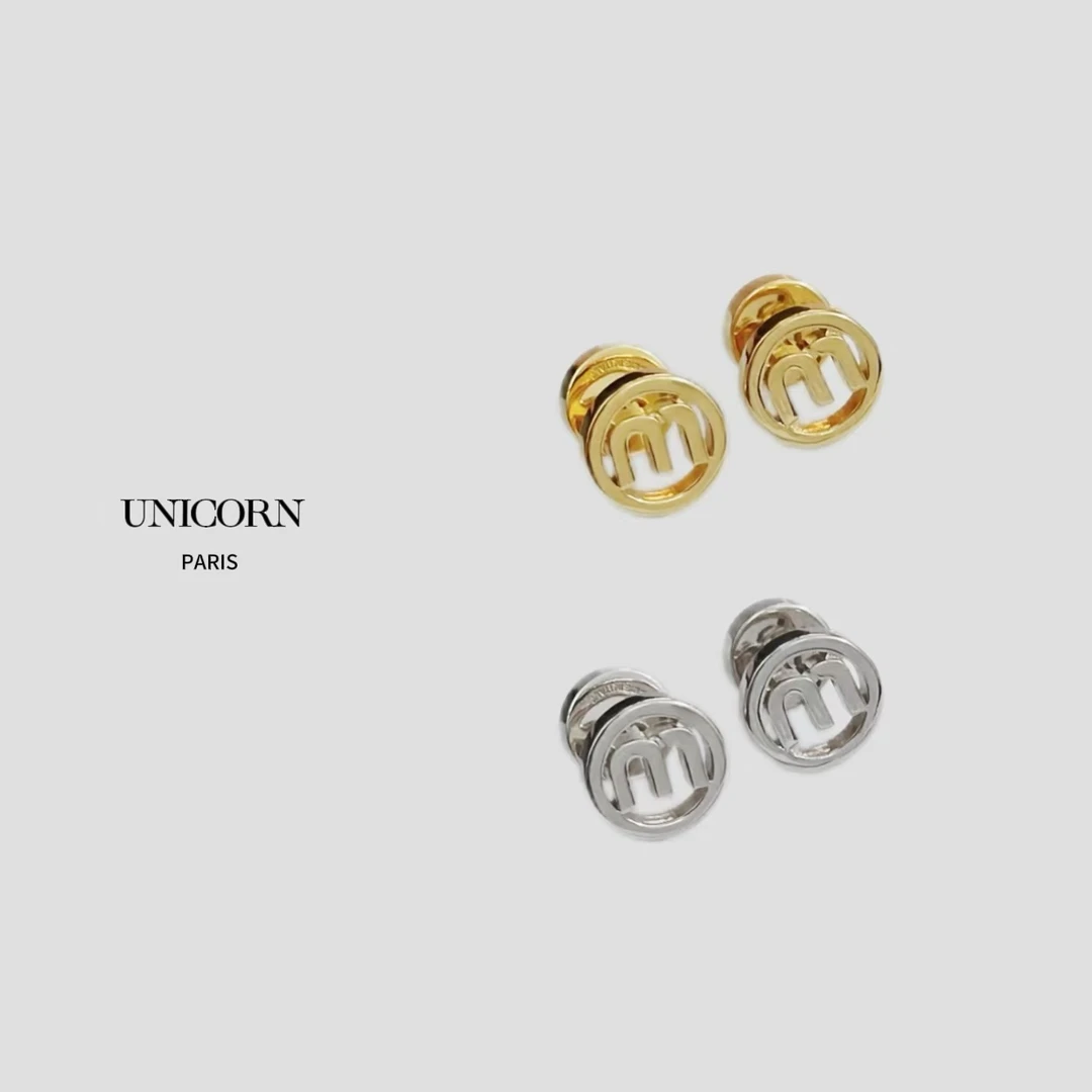 铜合金耳饰 轻奢时尚素款耳钉 ES0987