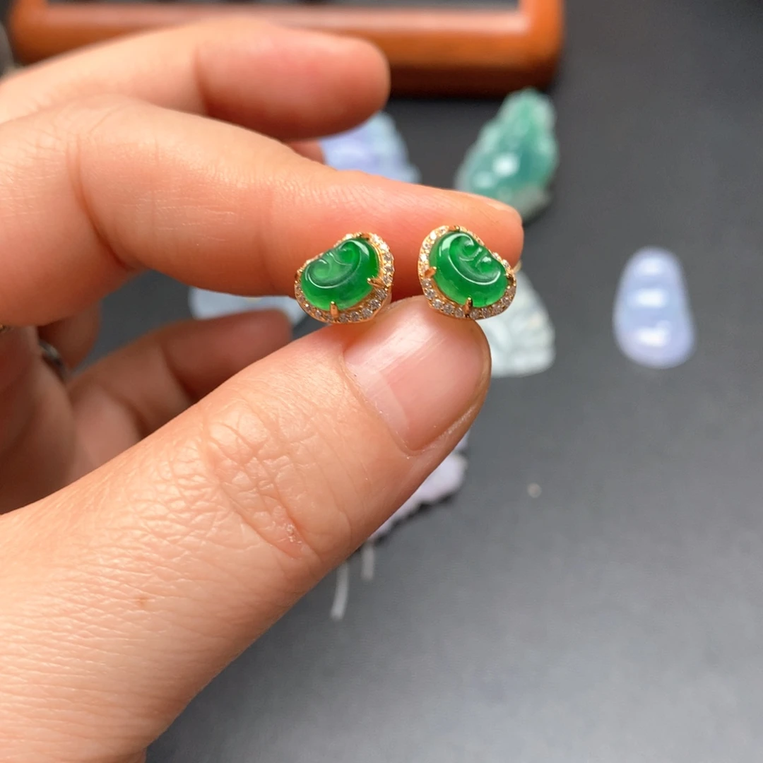 小***新翡翠银S925镶嵌颈饰翡翠如意耳钉