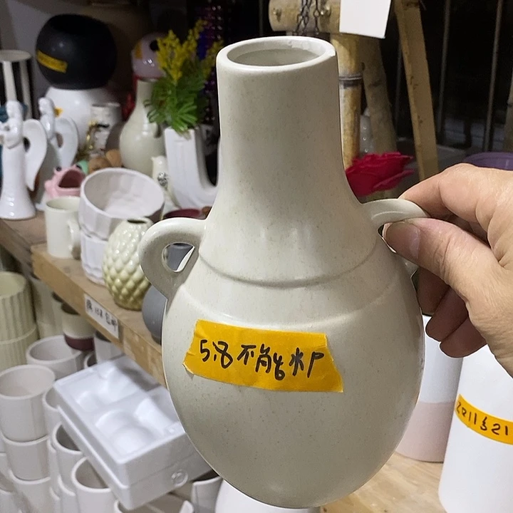陶瓷花盆有孔 瑕疵针孔漏釉介意勿拍 口高