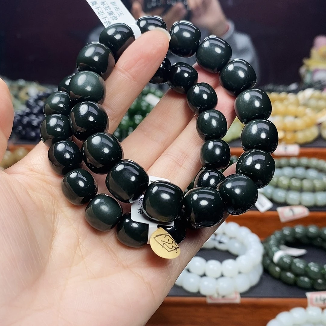 用***6和田玉未镶嵌手链