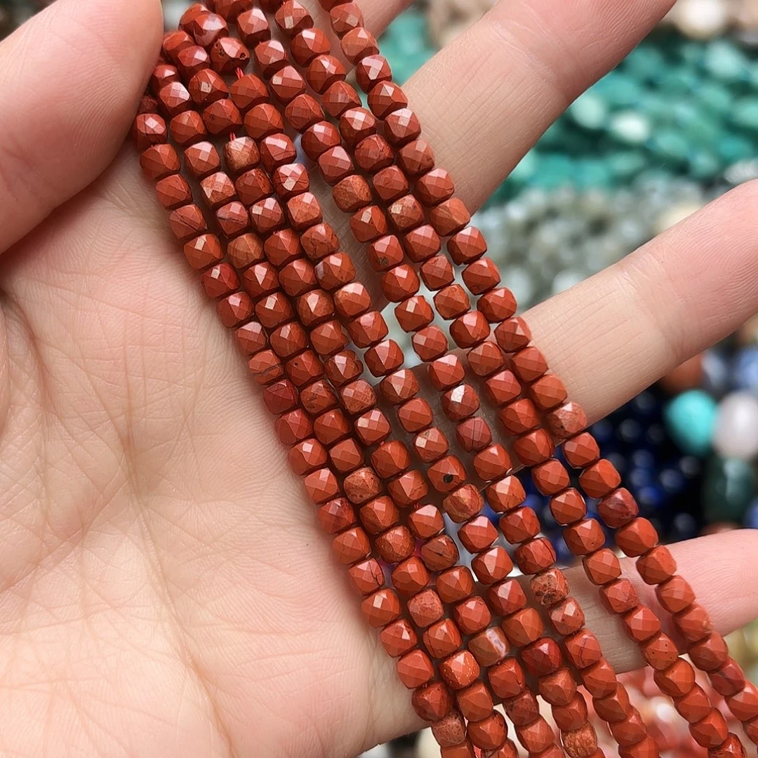 玛瑙/玉髓未镶嵌珠宝半成品4×4红石方切一条