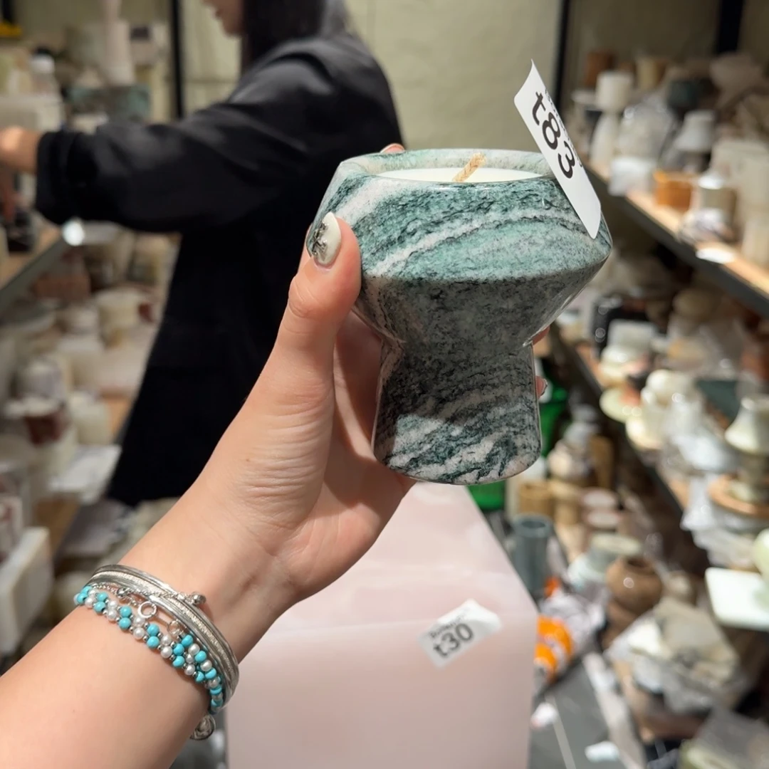 天然大理石t83。  花