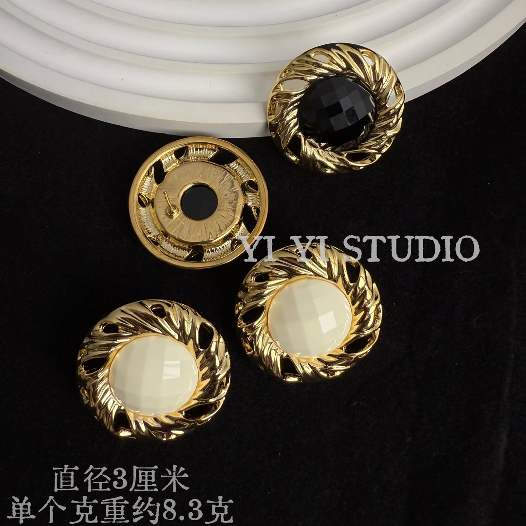 铜合金树脂耳饰 法式复古港风气质大耳环，优雅贵气（秋冬必备）