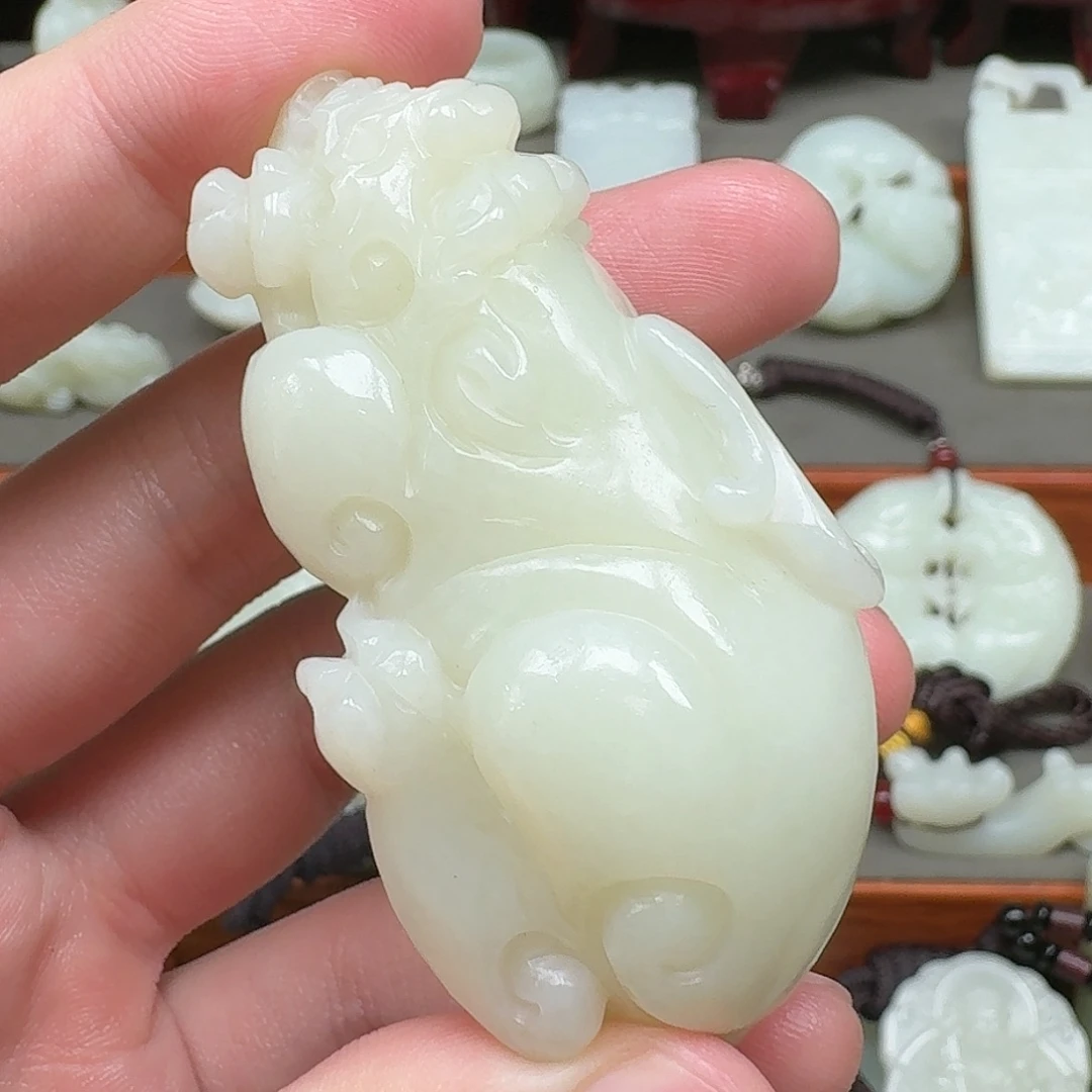 鹤***痴和田玉未镶嵌摆件
