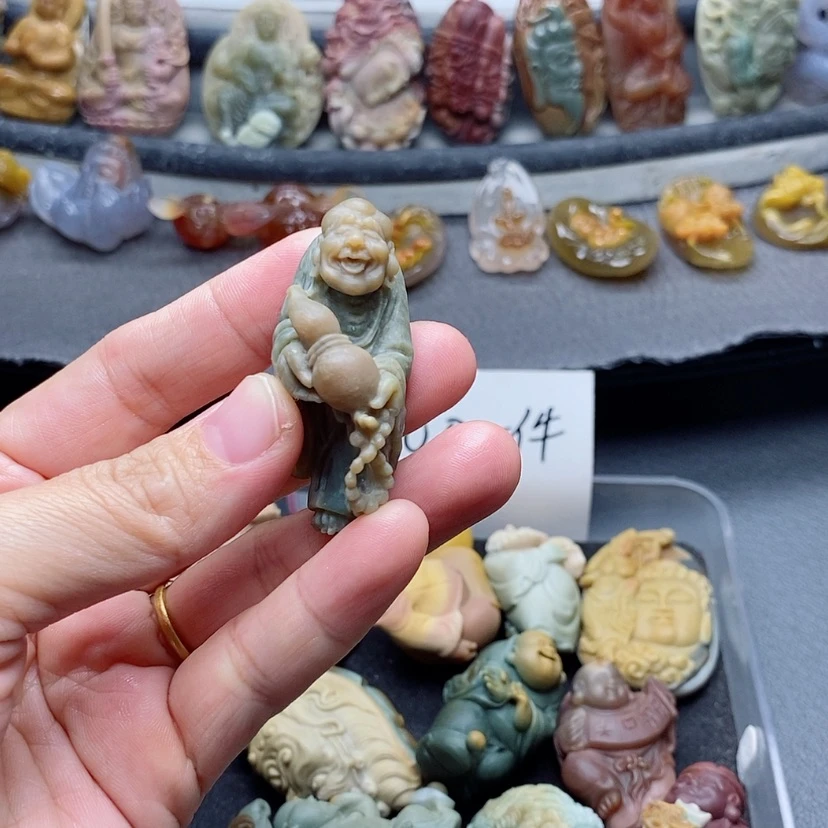 【闪购商品】定制石英质玉吊坠未镶嵌