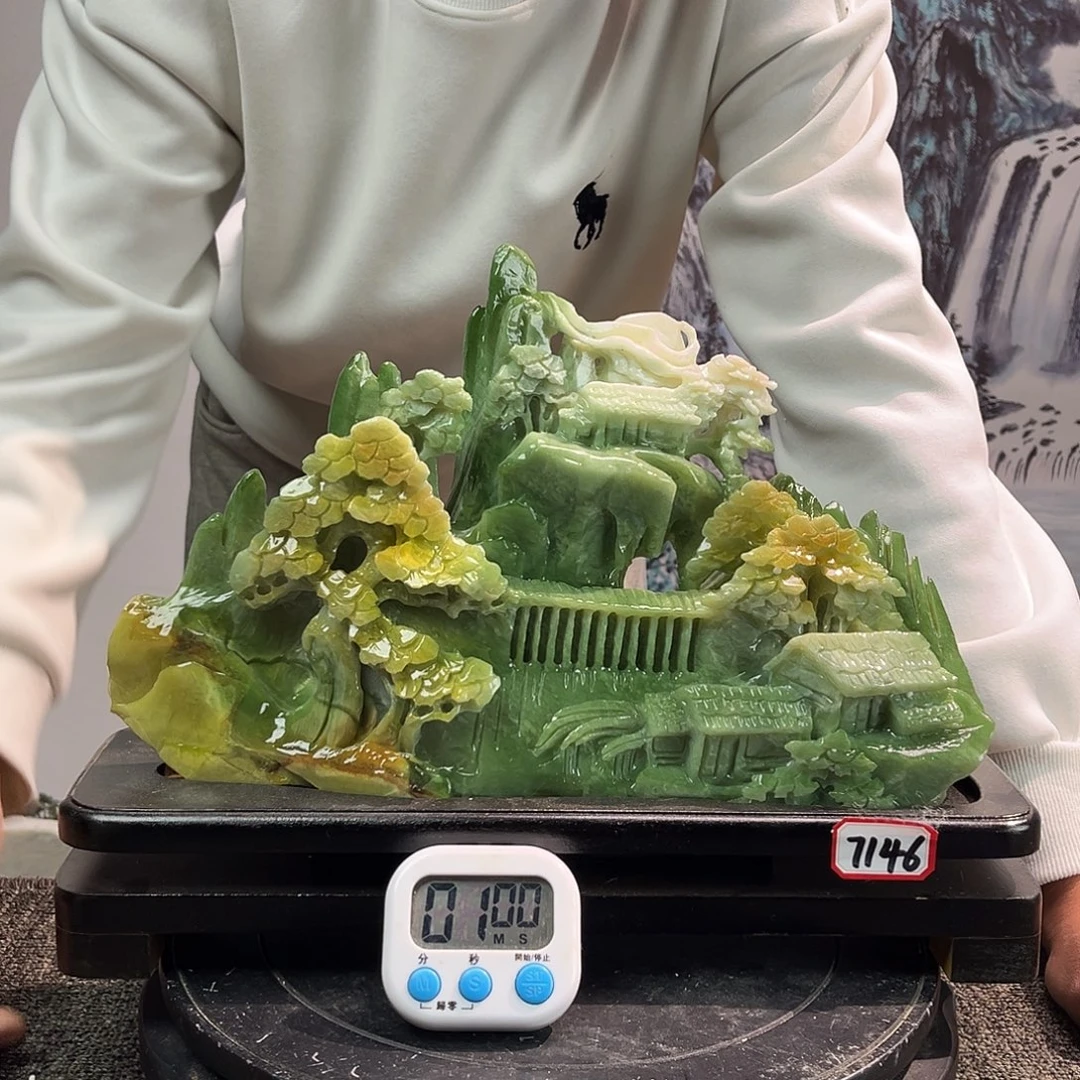 山***哥玉玉摆件多色带底座