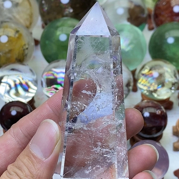 水晶白水晶柱子未镶嵌?**?