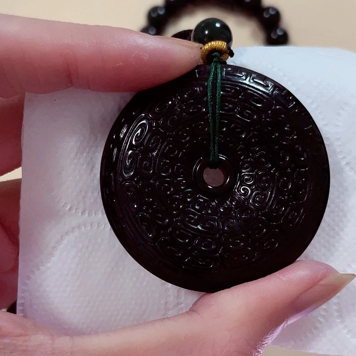 翡翠颈饰未镶嵌翡翠L