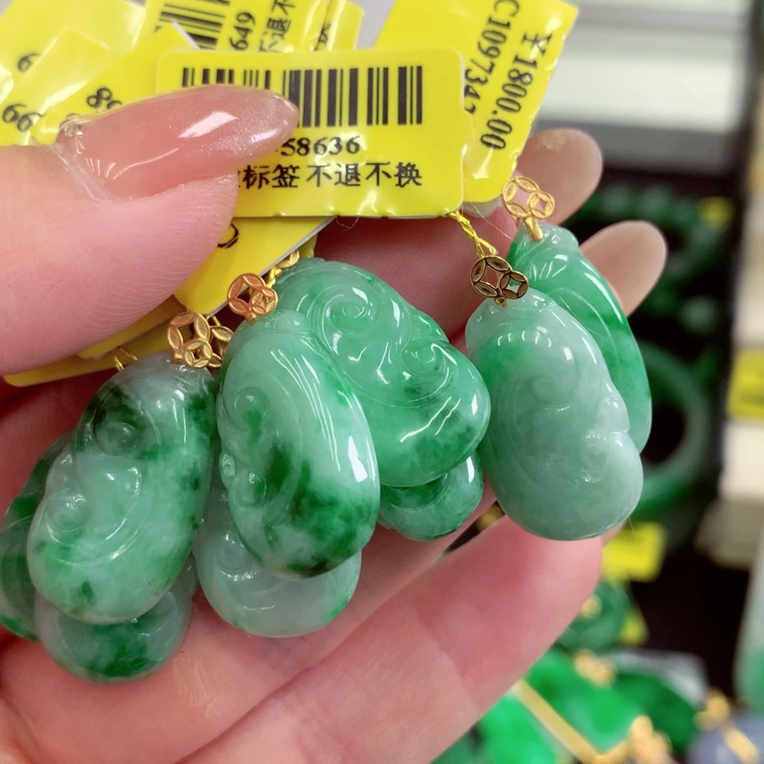 翡翠18K金镶嵌吊坠(不含链)多样性发货选其一