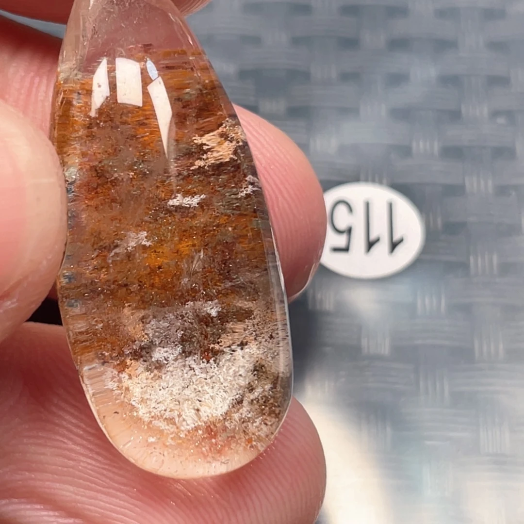 【闪购商品】颈饰未镶嵌水晶小*