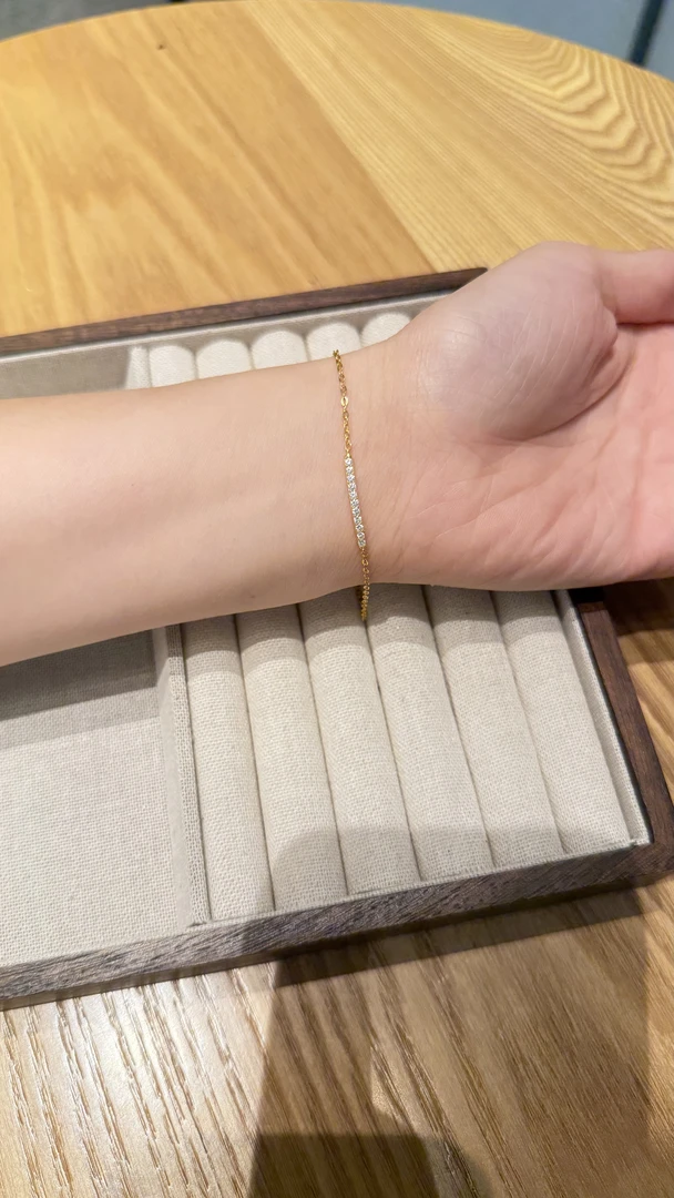 925银莫桑石手链 露思同款小排钻手链s925银极细莫桑钻手链轻奢