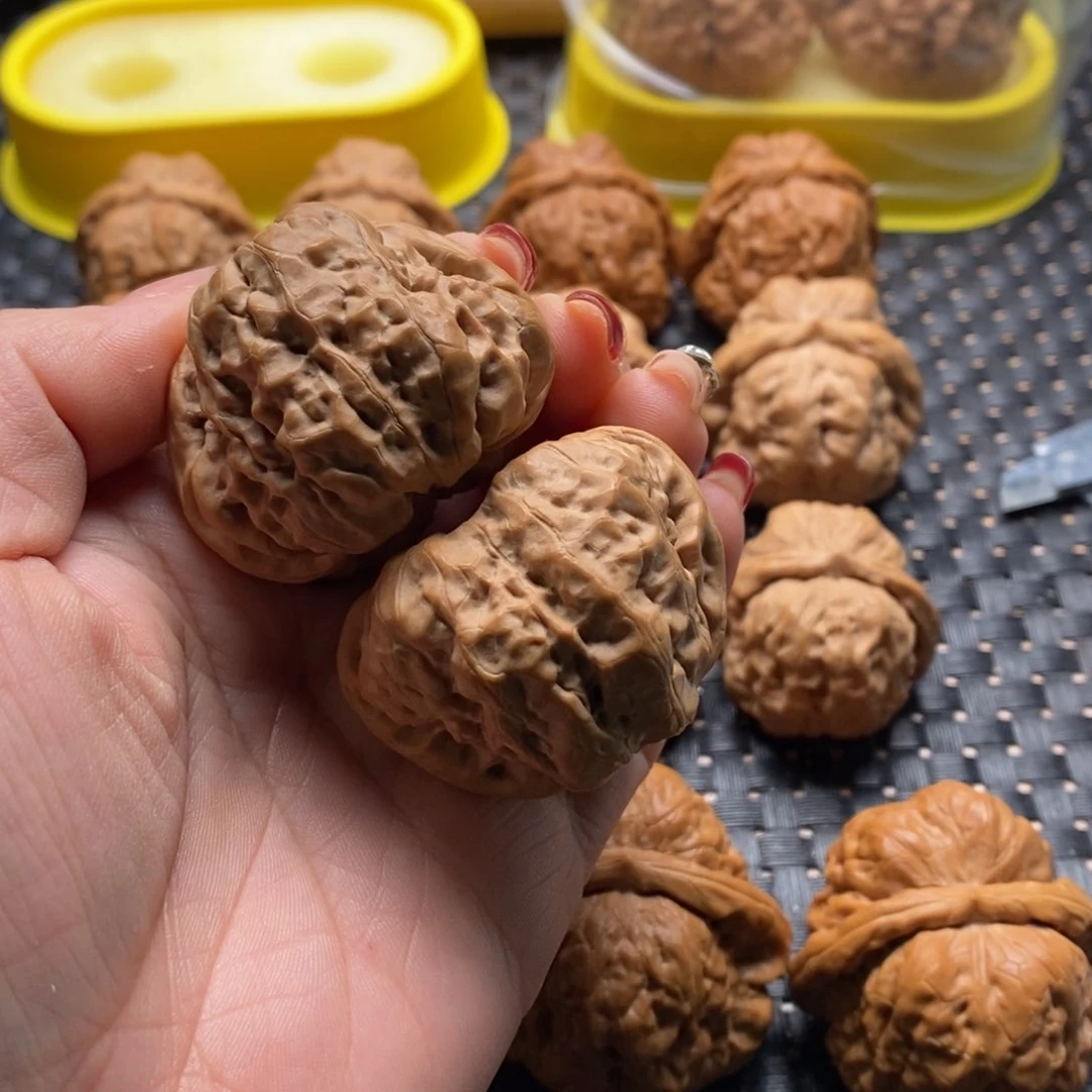 文玩核桃吊坠回****您老树肌肉葛哒包蛙