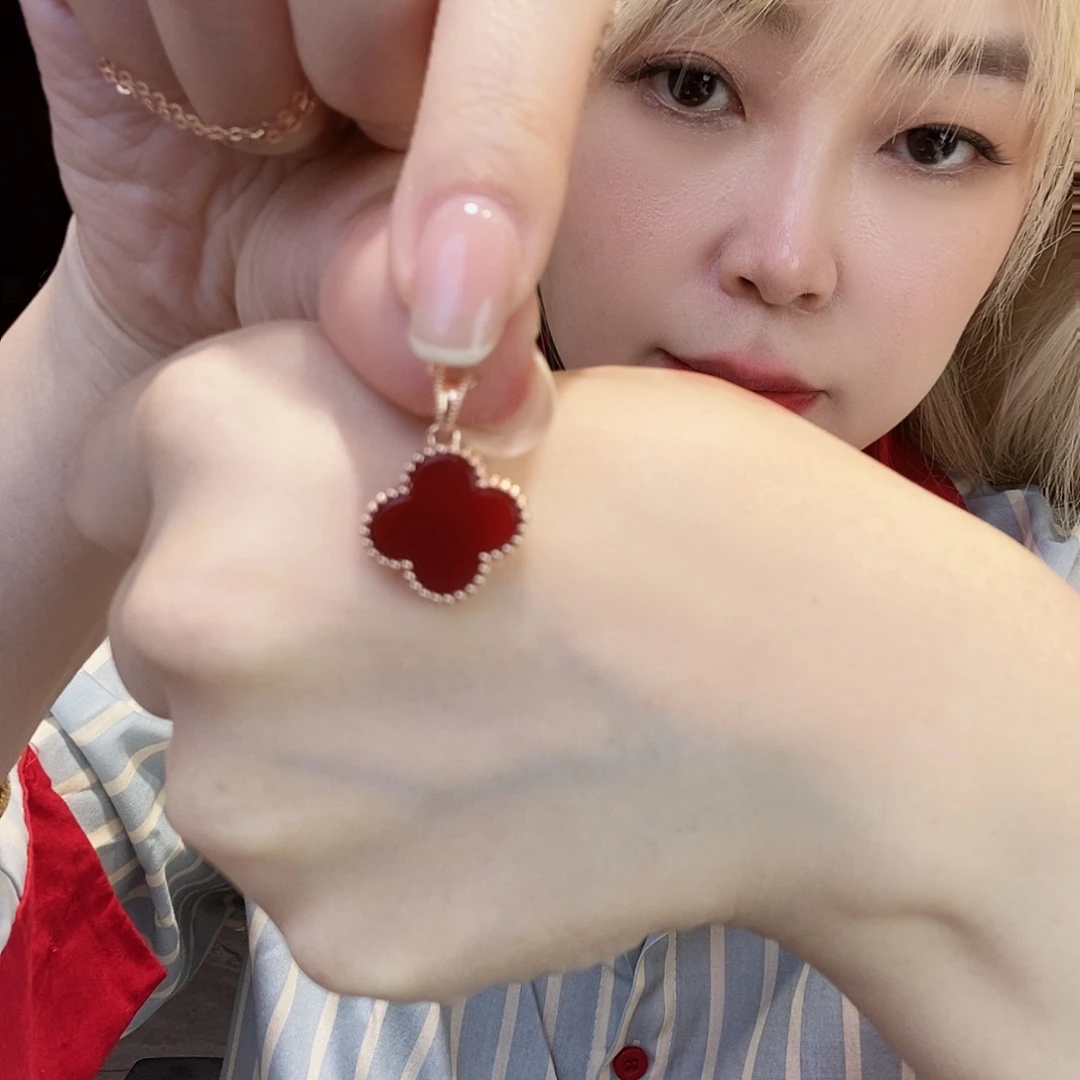 玛瑙/玉髓18K金镶嵌吊坠(不含链)15mm红k枚