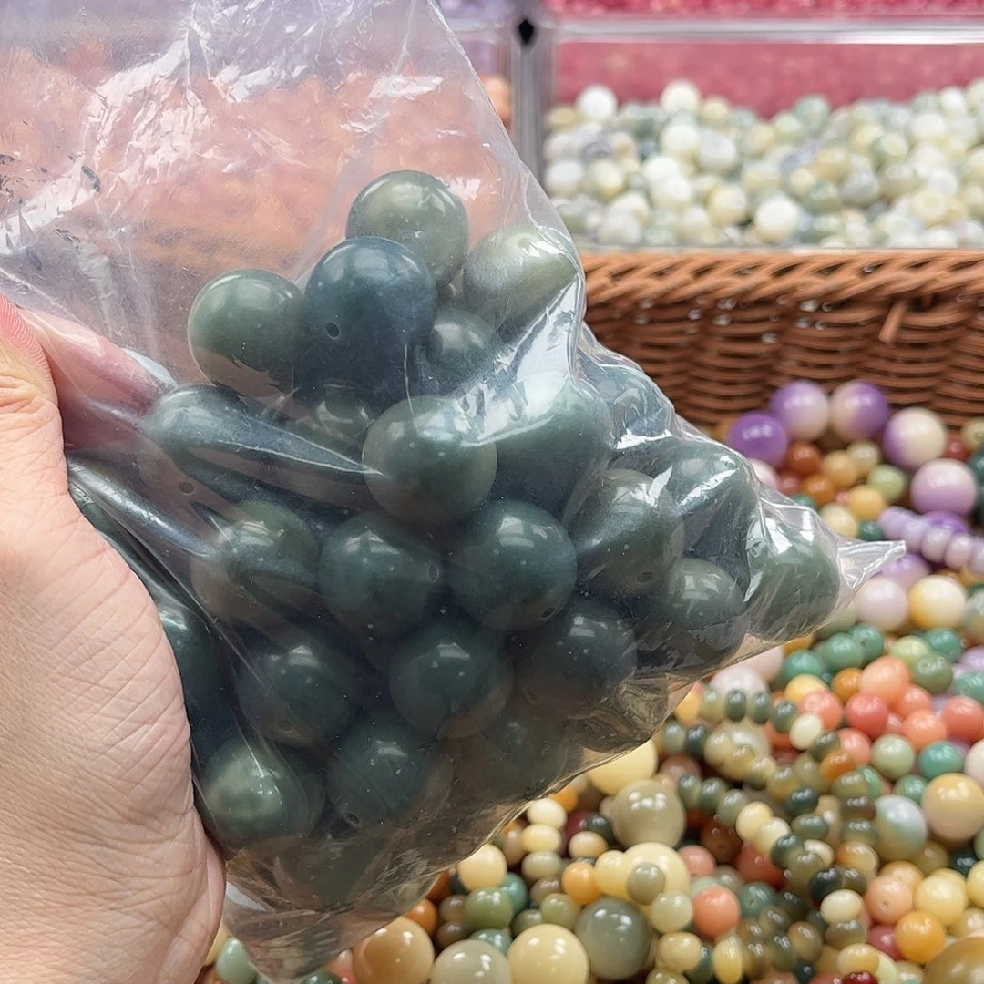 白玉菩提吊坠b/18mm/15颗瑕疵