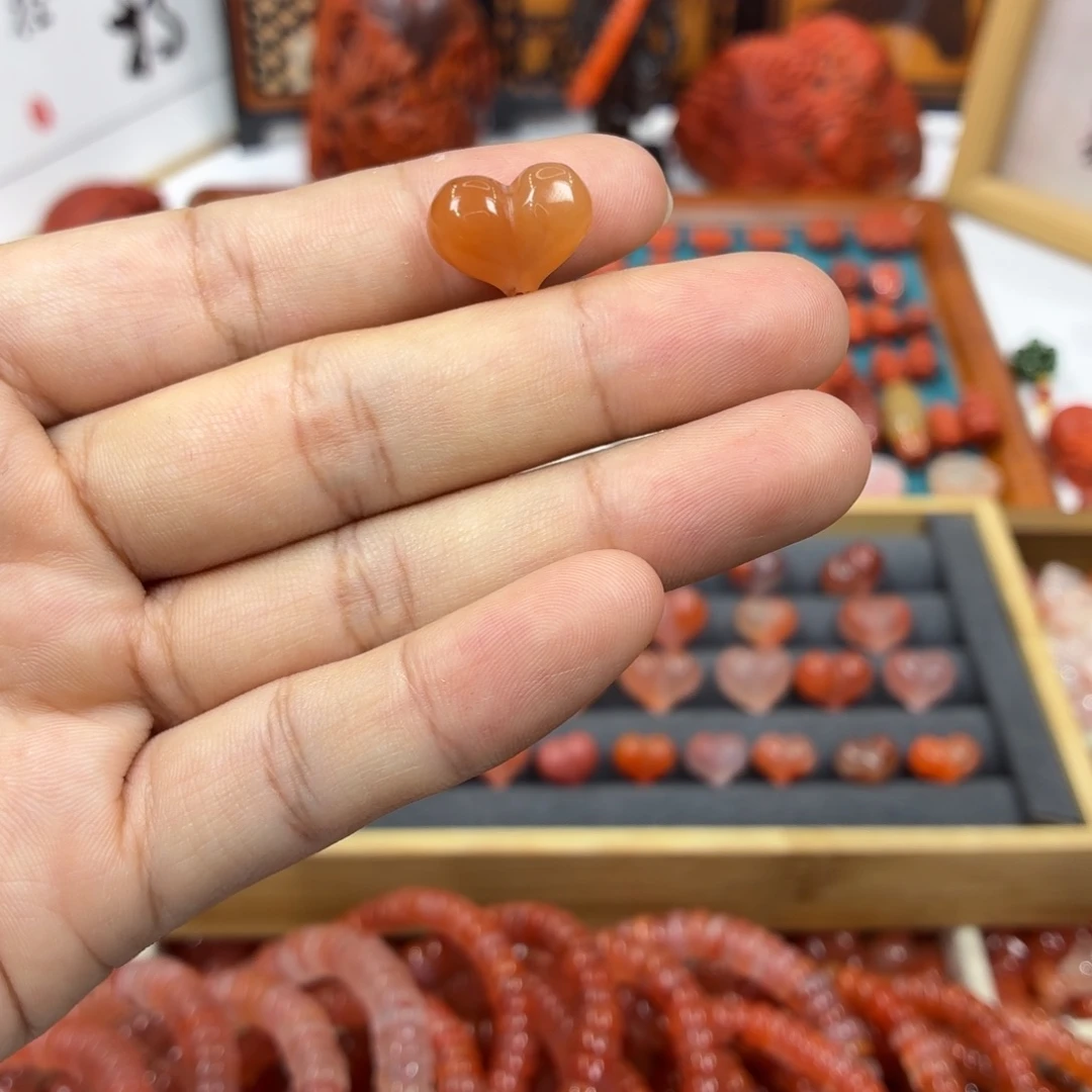 南红玛瑙未镶嵌配饰